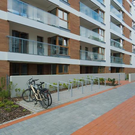 Bright & Stylish Apartment With Balcony 1,5 Km To Gdansk Main City By Noclegi Renters Dış mekan fotoğraf