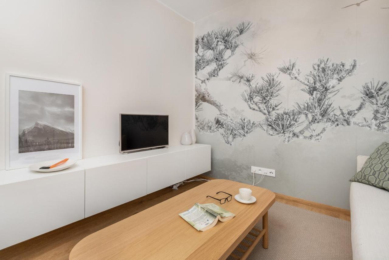 Bright & Stylish Apartment With Balcony 1,5 Km To Gdansk Main City By Noclegi Renters Dış mekan fotoğraf