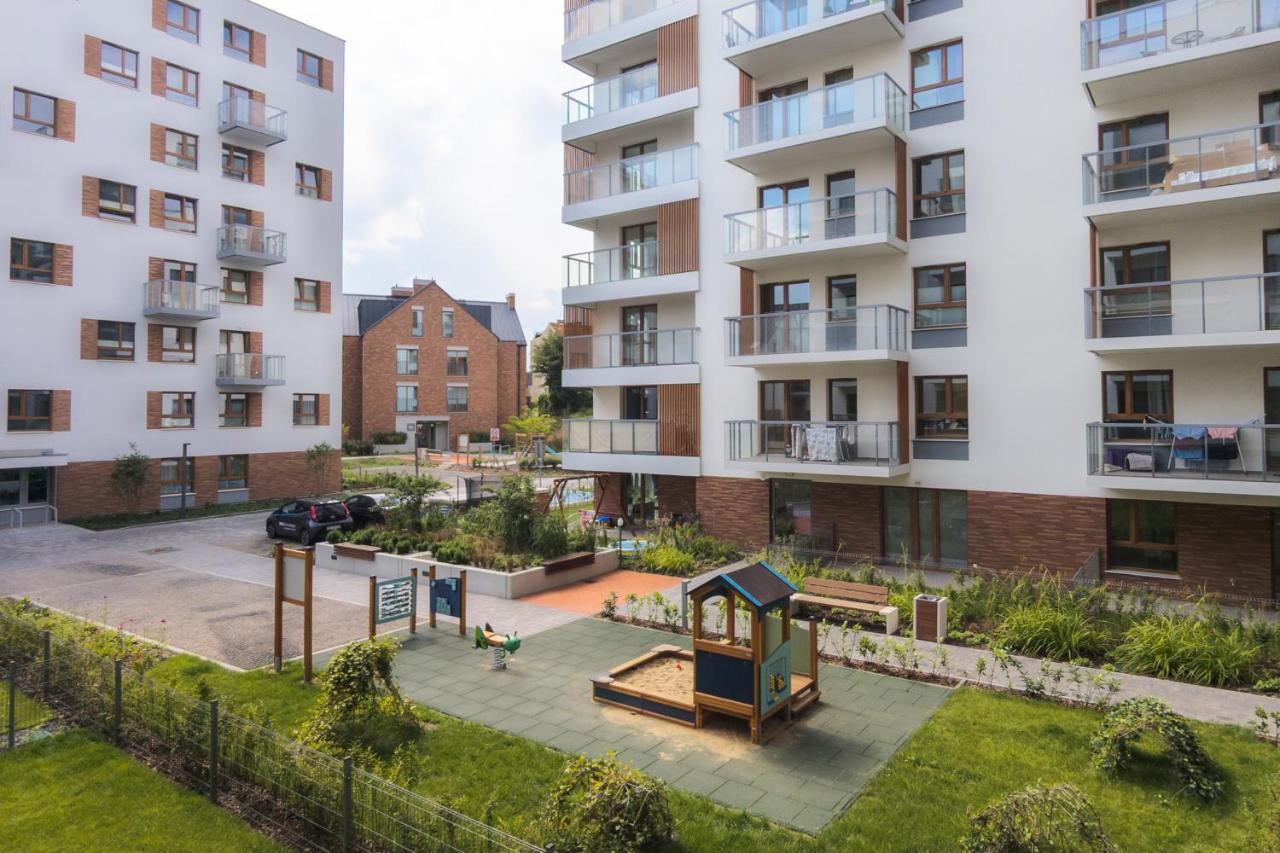 Bright & Stylish Apartment With Balcony 1,5 Km To Gdansk Main City By Noclegi Renters Dış mekan fotoğraf